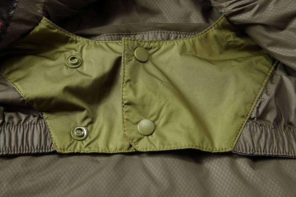 冬季羽絨服細節(jié)展示 冬季羽絨服細節(jié)展示