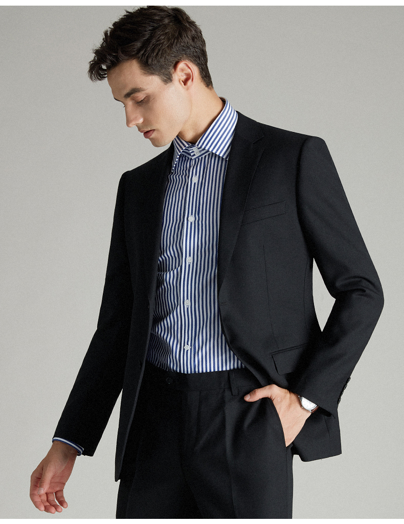 純色羊毛商務(wù)西裝套裝 純色羊毛商務(wù)西裝套裝