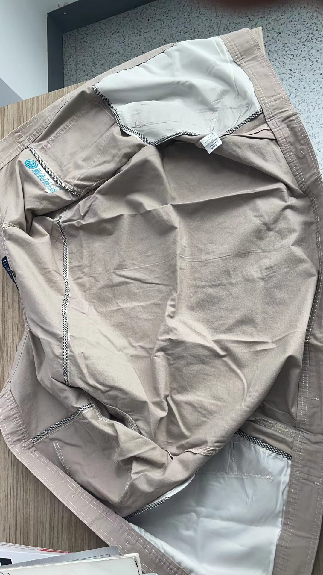 工作服定制工藝精湛 工作服定制工藝精湛